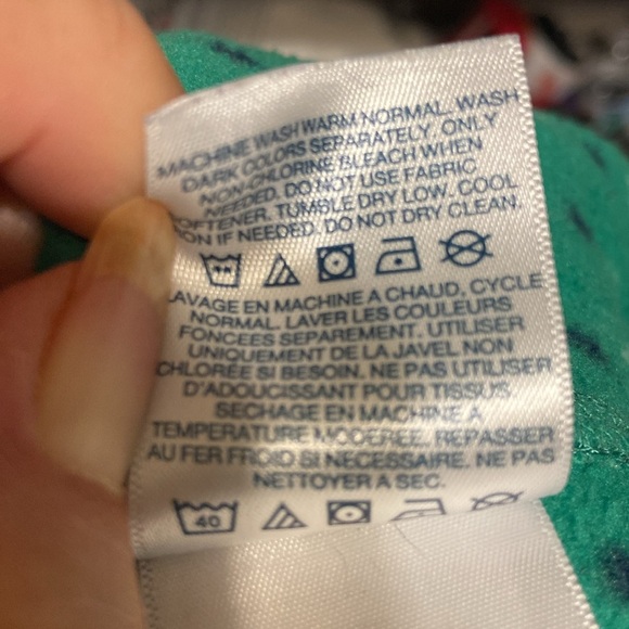 Lands End fleece top in green size large (14-16)
A - Picture 7 of 7